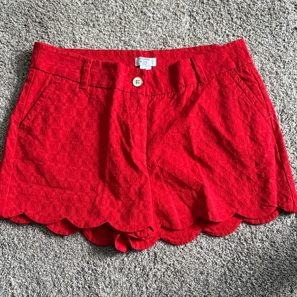 crown & ivy Red Scallop-Hem Embroidered Shorts